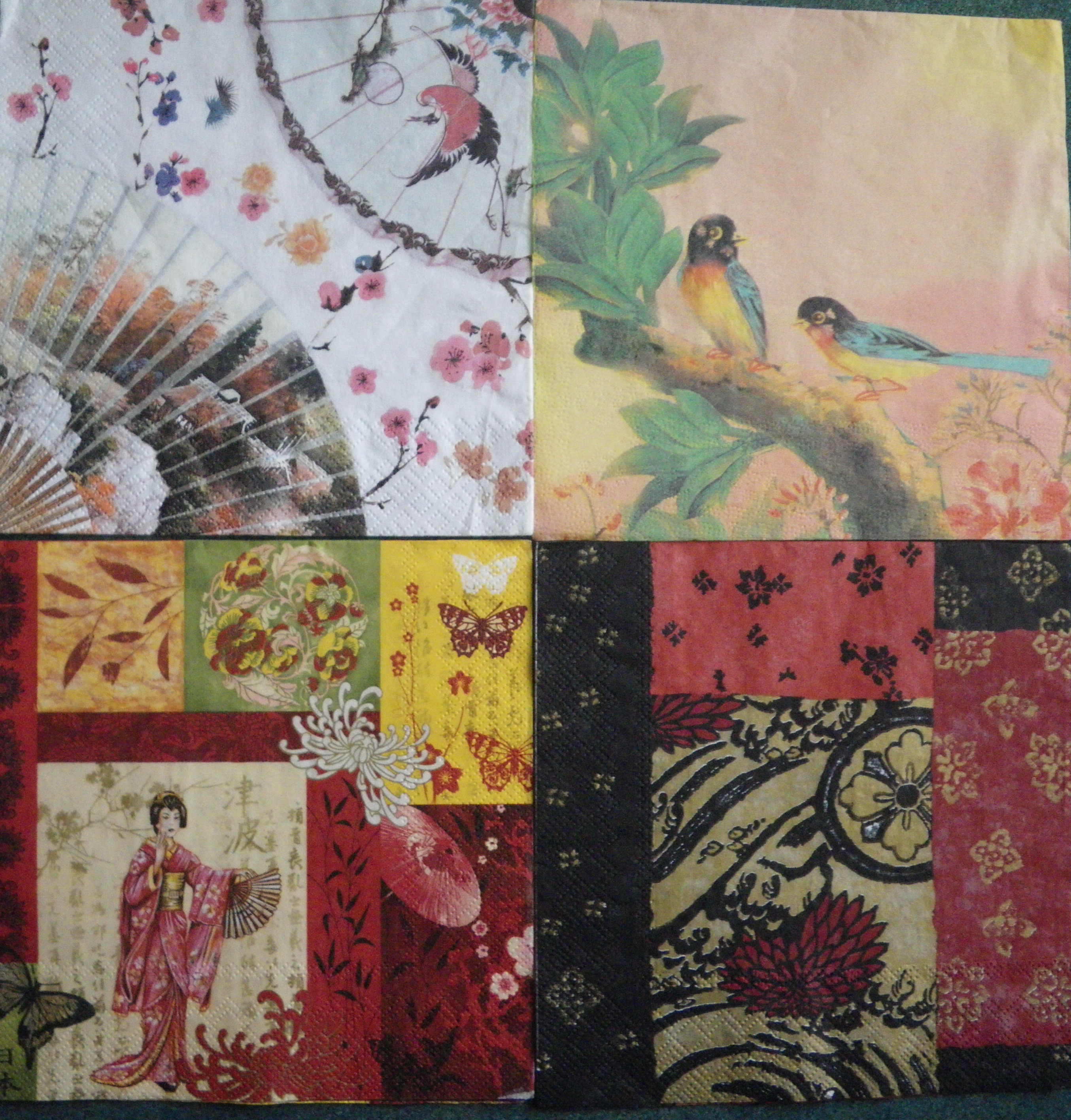 Set 66 - servetele decorative, 33cm